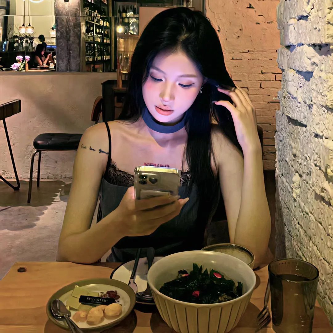 鲁卜哈利沙漠：非洲的女人